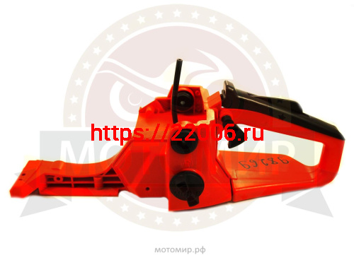 Бензобак Цыганка 45,52 (рукоятка задняя)